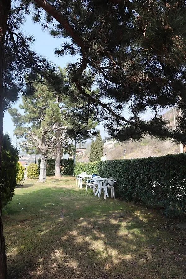 Apartment Appartamento Jazmin In Val Di Sogno Malcesine Italy